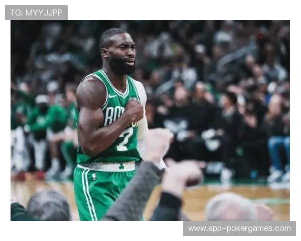 凯尔特人第二节轰52分，杰伦布朗领军大胜老鹰